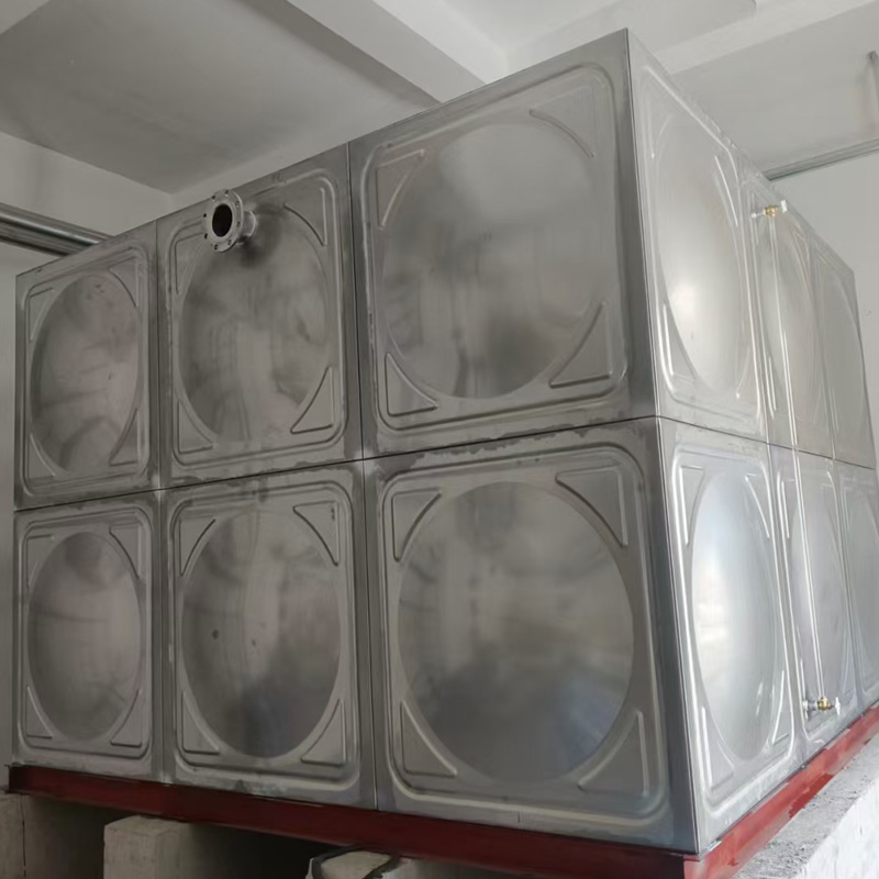 Stainless steel domestic water tank