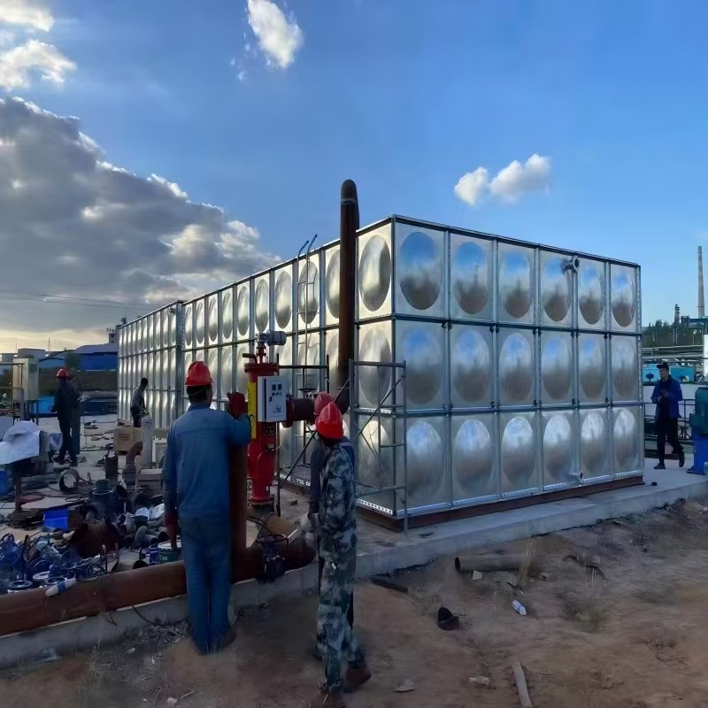 Tanque de agua de placa de acero galvanizado