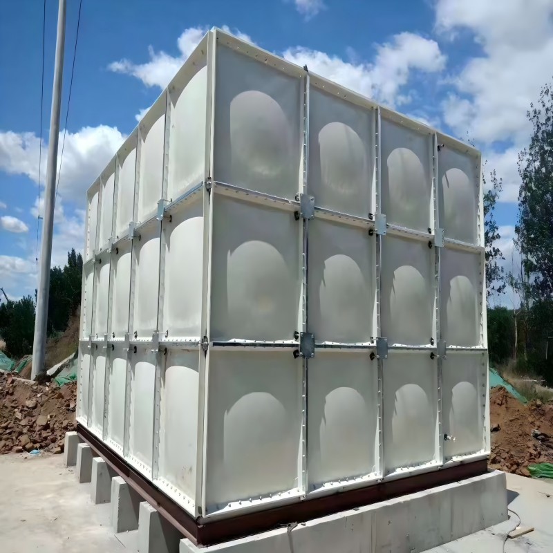 Fiberglass Water Storage Tank