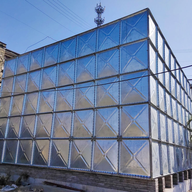 Tanque de agua de placa de acero galvanizado