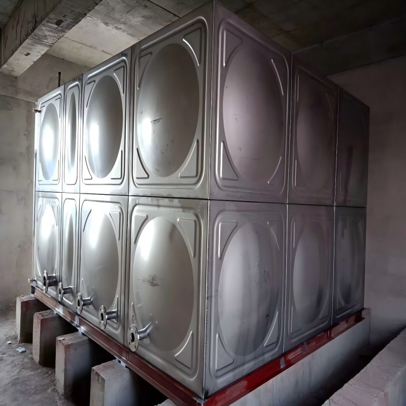 Stainless Steel Water Accumulation Tank