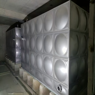 Overhead Steel Water Tank